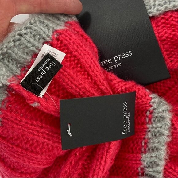 NWT Nordstrom Free Press Infinity Knit Scarf Red Grey New With Tags Warm Cozy - Picture 5 of 7